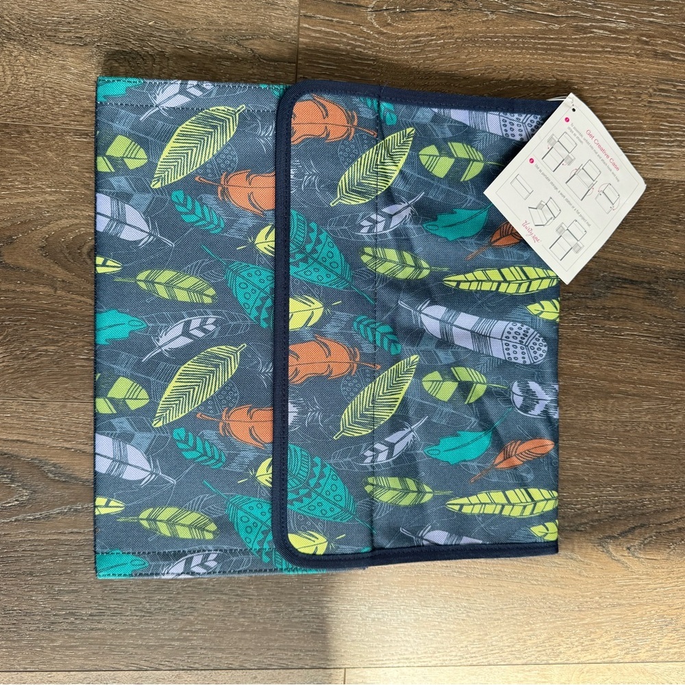 Thirty One Get Creative Case, foldable organizer, new with tags